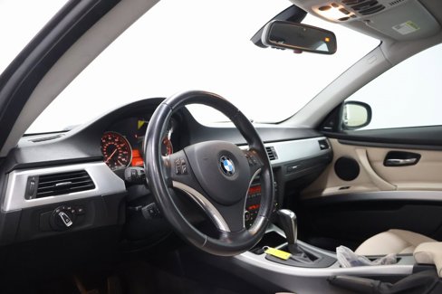 Used 2011 BMW 335i Coupe image 15