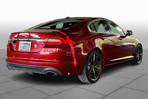 Used 2012 Jaguar XF image 12