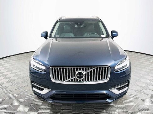 Certified 2024 Volvo XC90 B5 Core image 2