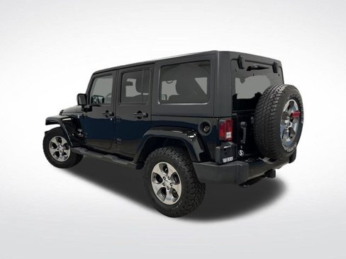 Used 2017 Jeep Wrangler Unlimited Sahara w/ Connectivity Group image 3
