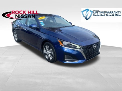 Used 2023 Nissan Altima 2.5 S image 1