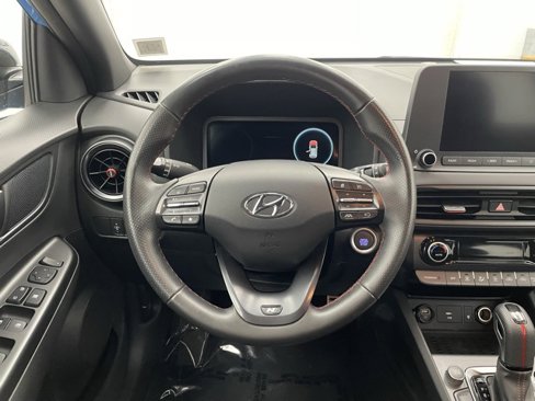 Used 2022 Hyundai Kona N Line image 11