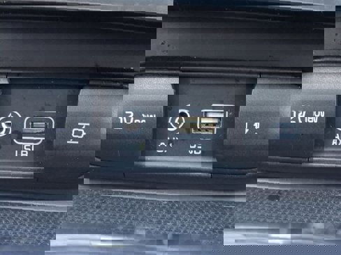 Used 2018 Kia Stinger image 29