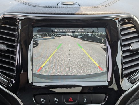 Used 2021 Jeep Cherokee Limited w/ Trailer Tow Group image 26
