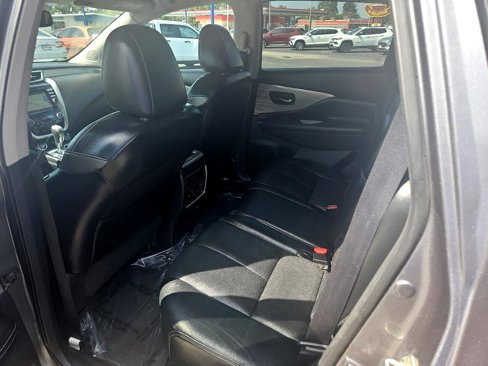 Used 2015 Nissan Murano SL image 16