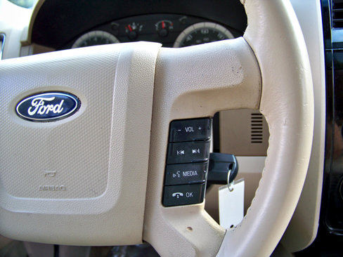 Used 2009 Ford Escape Limited image 29