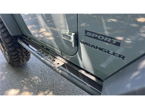 Used 2015 Jeep Wrangler Sport w/ Connectivity Group image 29