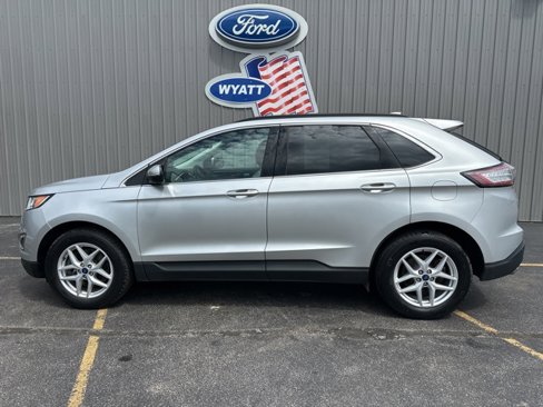 Used 2018 Ford Edge SEL w/ Equipment Group 201A image 2