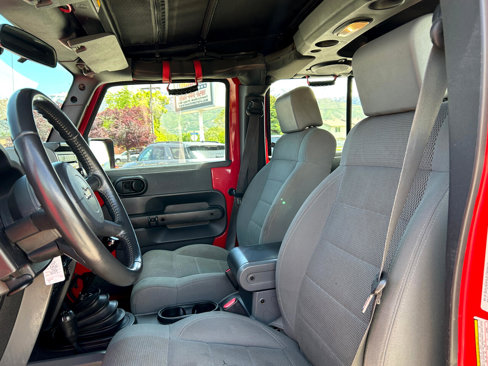 Used 2007 Jeep Wrangler Unlimited Rubicon w/ PWR Convenience Group image 18