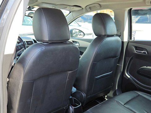 Used 2015 Chevrolet Sonic LTZ image 18