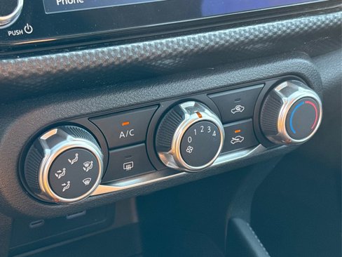 Used 2023 Nissan Kicks SV image 26