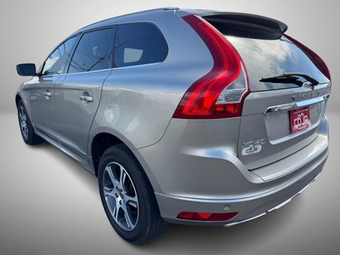 Used 2015 Volvo XC60 T6 w/ Protection Package image 4