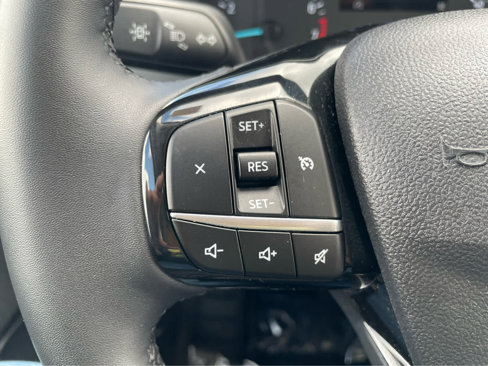 Used 2022 Ford Escape SE w/ Convenience Package image 17