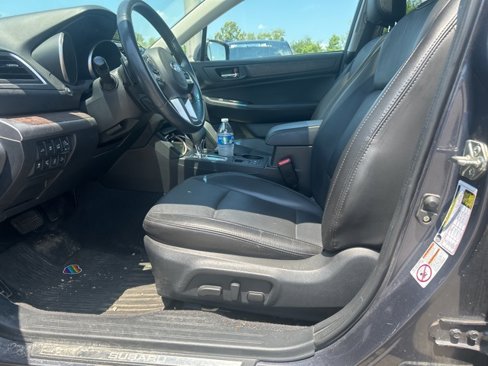 Used 2017 Subaru Outback 2.5i Limited image 5