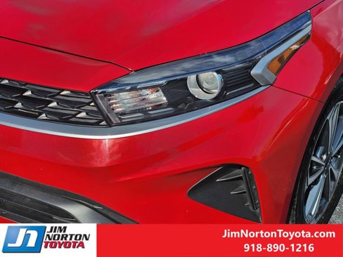 Used 2024 Kia Forte LXS image 11