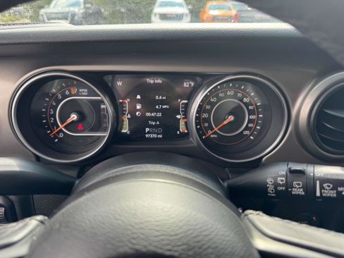 Used 2018 Jeep Wrangler Unlimited Sport S image 22