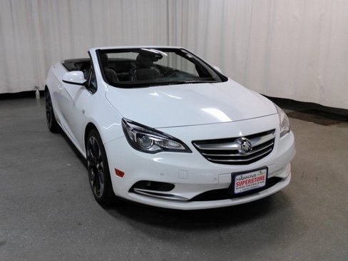 Used 2019 Buick Cascada Premium image 12