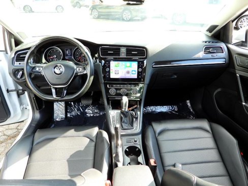 Used 2018 Volkswagen Golf SEL image 30