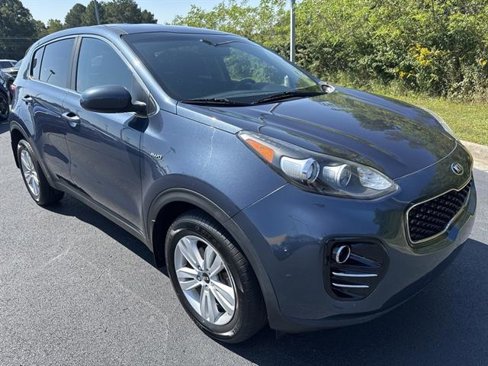 Used 2017 Kia Sportage LX image 3