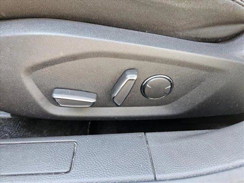 Used 2016 Ford Fusion SE image 19