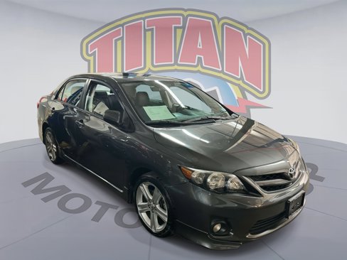 Used 2013 Toyota Corolla S w/ Premium Pkg image 3
