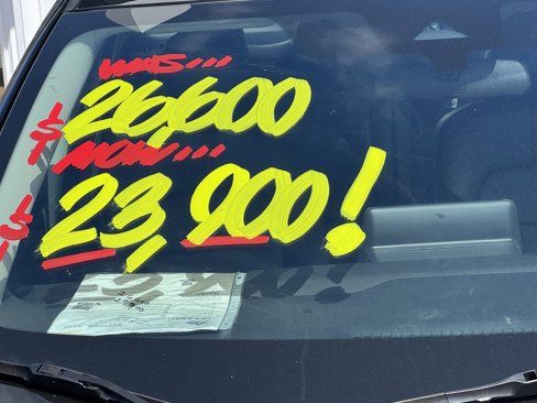 Used 2024 Nissan Sentra SR w/ SR Premium Package image 2