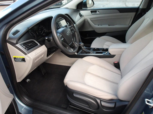 Used 2016 Hyundai Sonata SE image 11