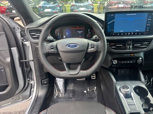 Used 2023 Ford Escape ST-Line w/ Tech Pack #1 image 13