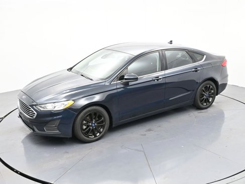 Used 2020 Ford Fusion SE image 21