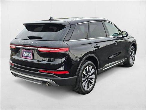 Used 2022 Lincoln Corsair Reserve w/ Equipment Group 201A image 5