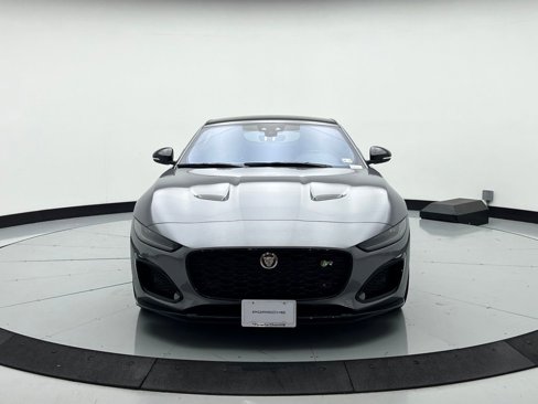 Used 2021 Jaguar F-TYPE R image 2