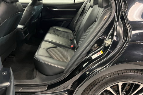 Used 2019 Toyota Camry SE image 22