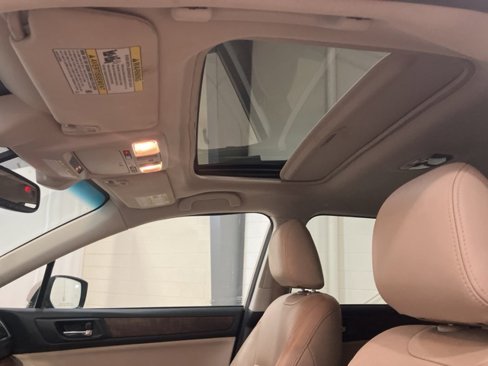 Used 2016 Subaru Outback 2.5i Limited image 19