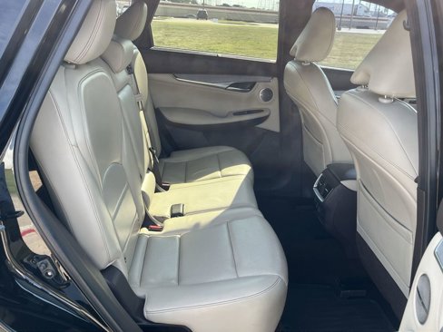 Used 2019 INFINITI QX50 Essential w/ Sensory Package image 34