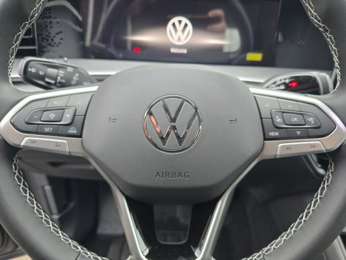 New 2025 Volkswagen Tiguan S image 28