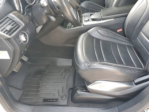 Used 2013 Mercedes-Benz GL 63 AMG 4MATIC image 27