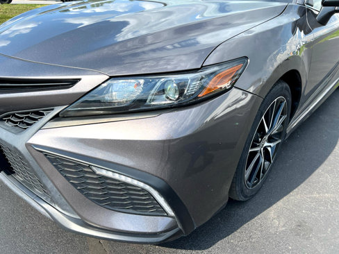Used 2022 Toyota Camry SE image 13