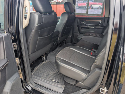 Used 2013 RAM 1500 Laramie image 9