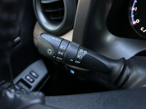 Used 2017 Toyota RAV4 XLE image 21