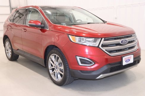 Used 2016 Ford Edge Titanium w/ Equipment Group 301A image 3