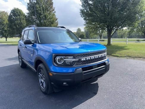 Used 2025 Ford Bronco Sport Big Bend w/ Convenience Package image 2