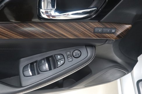 Used 2018 Nissan Maxima Platinum image 26