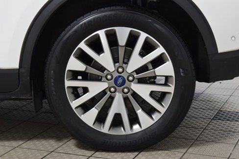 Used 2020 Ford Escape Titanium w/ Titanium Premium Package 2.0 image 27