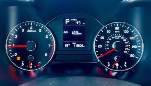 Used 2017 Kia Forte LX image 16