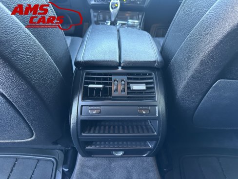 Used 2016 BMW 535i xDrive Sedan w/ Driver Assistance Package image 41