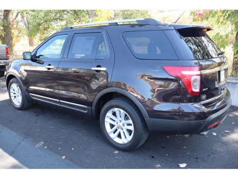 Used 2014 Ford Explorer XLT w/ Equipment Group 202A image 5