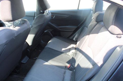 Used 2017 Subaru Impreza 2.0i image 7