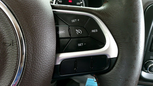 Used 2015 Jeep Renegade Latitude image 23