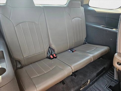 Used 2016 GMC Acadia SLT w/ Open Road Package image 21