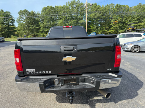 Used 2007 Chevrolet Silverado 3500 LTZ image 11
